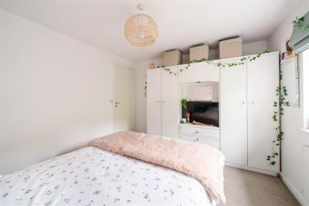 Bedroom1-2.jpg