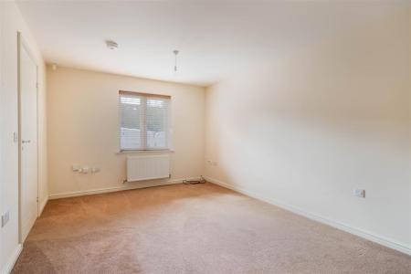 Living Room-2.jpg