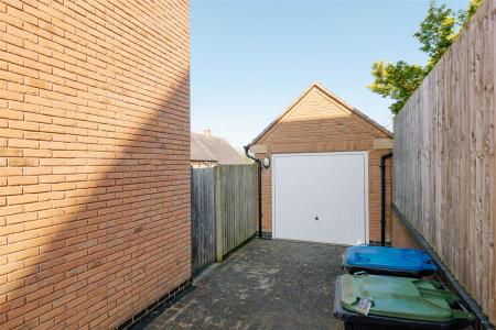 Externals-4.jpg