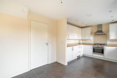 Kitchen - Diner-2.jpg