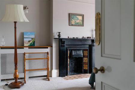 Bedroom3.jpg