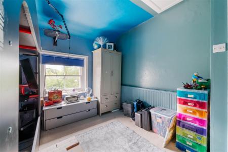 Bedroom1-3.jpg