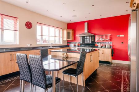 Kitchen-2.jpg