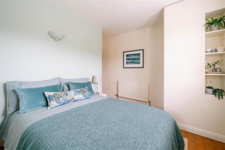 Bedroom2.jpg