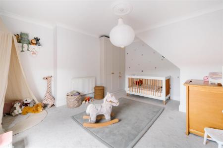 Bedroom4.jpg