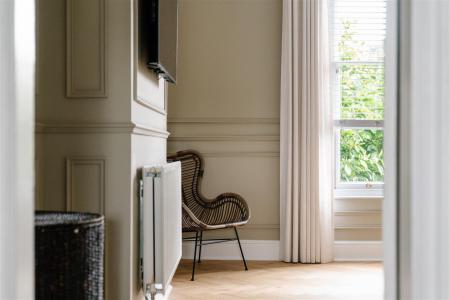 Bedroom2-4.jpg