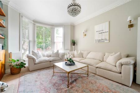 Living Room-2.jpg
