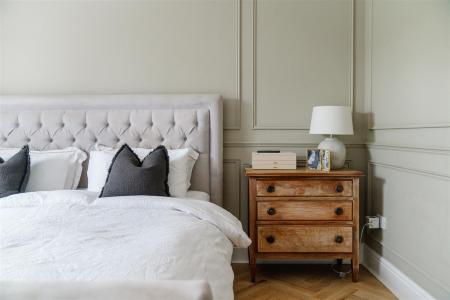 Bedroom2-5.jpg