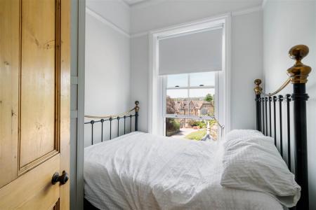 Bedroom1.jpg