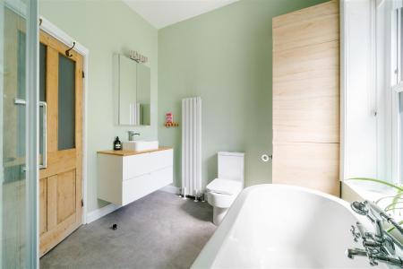 Bathroom-2.jpg
