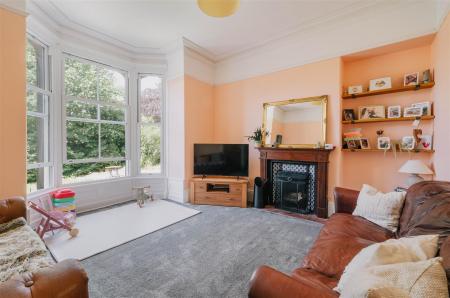 Living Room.jpg