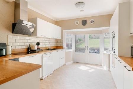 Kitchen - Diner-2.jpg