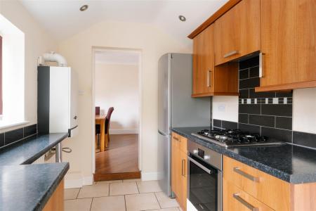 Kitchen-5.jpg