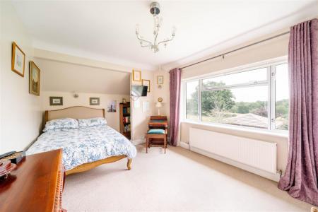Bedroom2.jpg