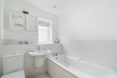 Bathroom.jpg