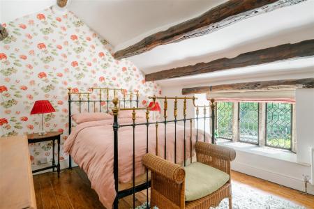 Bedroom3-2.jpg