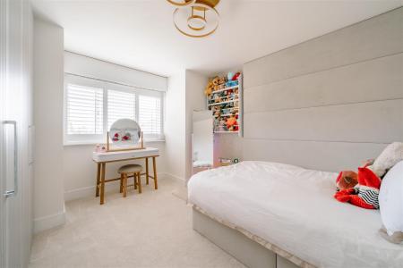 Bedroom5.jpg