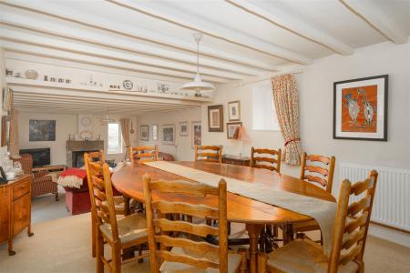 Living - Diner-7.jpg