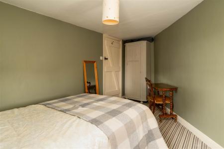 Bedroom1-2.jpg