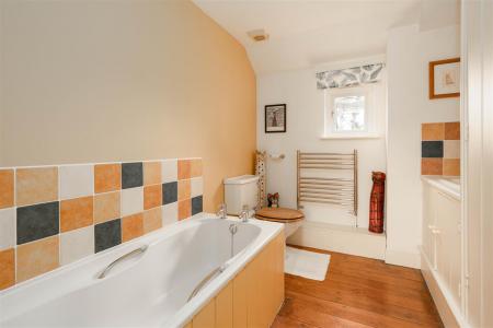 Bathroom2-2.jpg