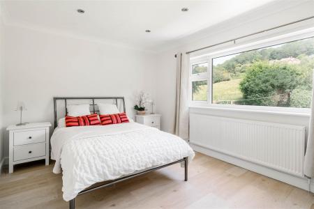 Bedroom2.jpg