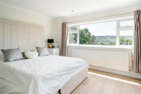 Bedroom1-2.jpg
