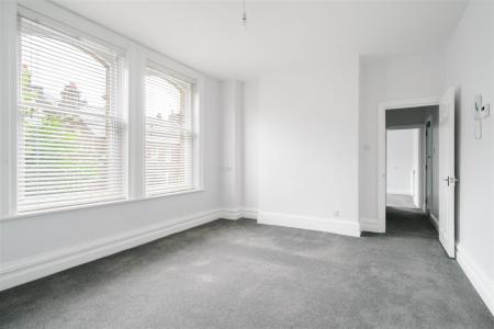 Living Room-3.jpg