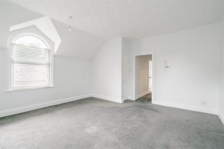 Living Room-2.jpg
