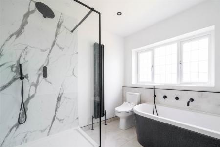 Bathroom-2.jpg