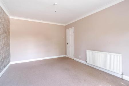 Living Room-2.jpg