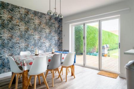 Kitchen-5.jpg