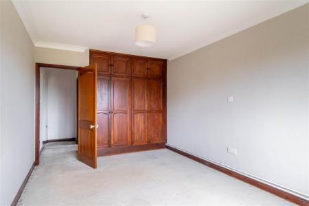 Bedroom2-3.jpg