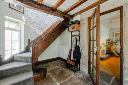 Foyer.jpg