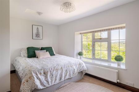 Bedroom3.jpg