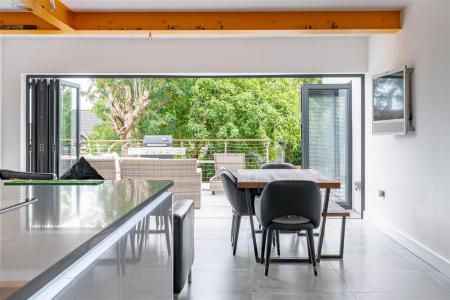 Kitchen-7.jpg
