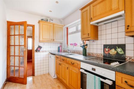 Kitchen-4.jpg