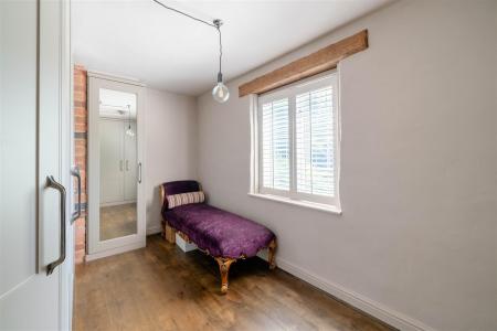 Bedroom1.jpg