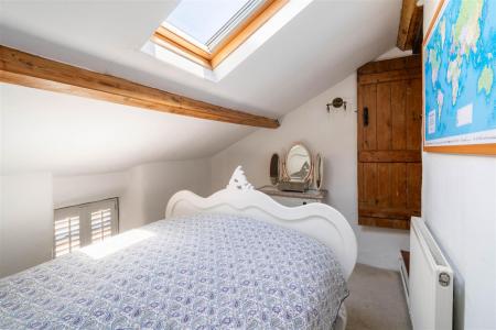 Bedroom3-2.jpg