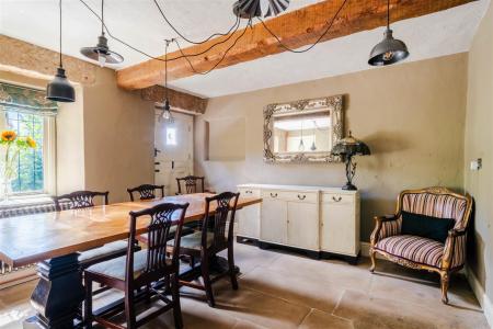 Dining Room.jpg