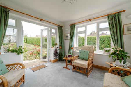 Sun room-2.jpg