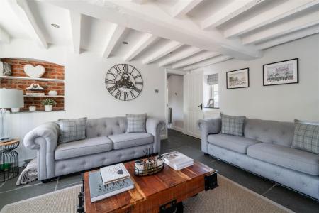 Living Room-3.jpg