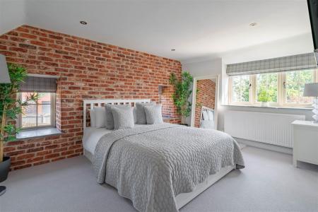 Bedroom1-2.jpg