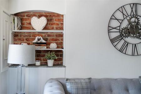 Living Room-7.jpg
