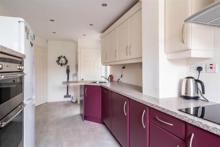 Kitchen-3.jpg