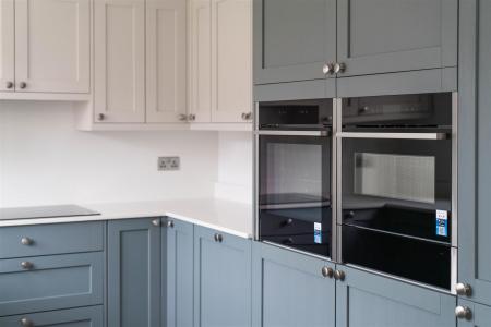 Kitchen-7.jpg