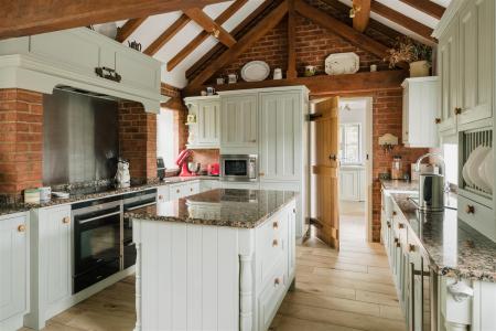 Kitchen-5.jpg