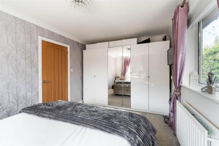 Bedroom3-3.jpg