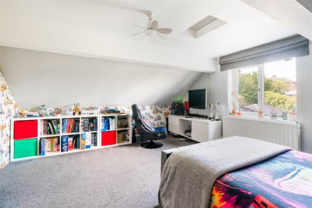 Bedroom1-2.jpg