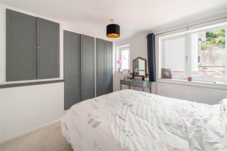 Bedroom1-2.jpg