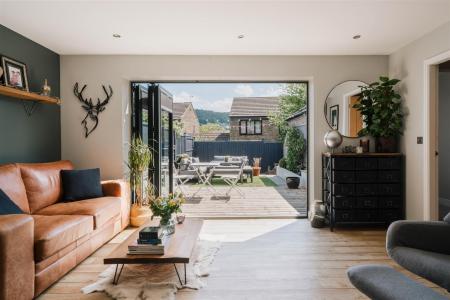 Living Room-5.jpg